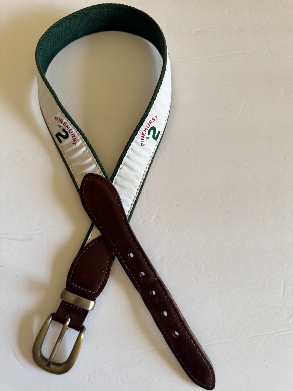 YRI Pinehurst No 2 Green/White Belt With Genuine Leather Trim SZ 28
